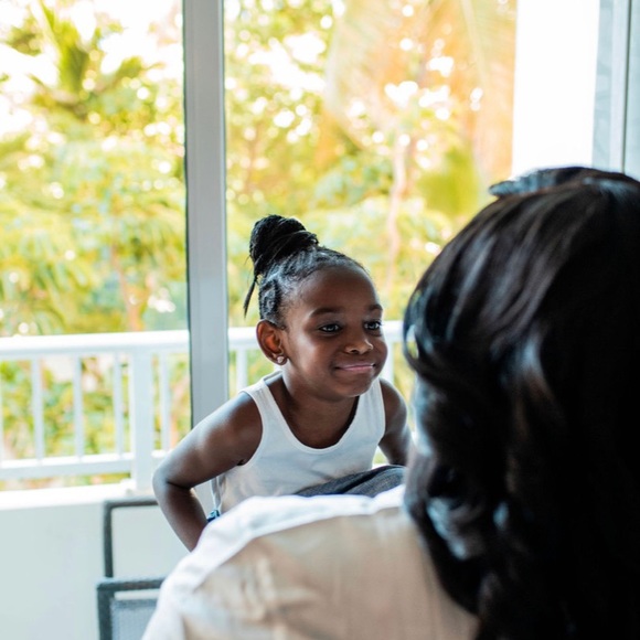 Meet your Poshers! - Picture 2 of 7